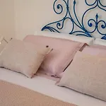 Home&boutique - By Searly דירה *